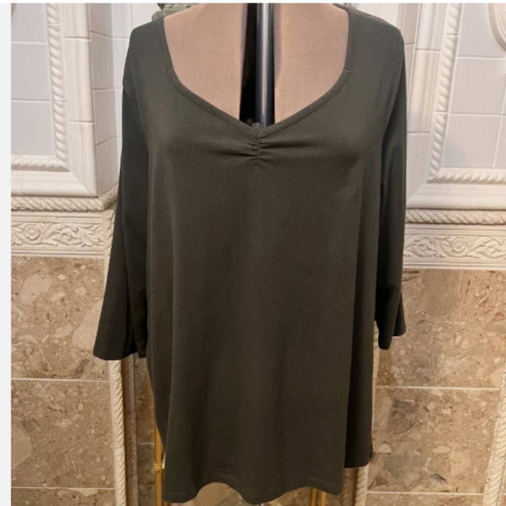 Zena Jeans. Size 3X. Dark Olive Drab Green. Stretch. 3/4 Sleeve. Top. B127